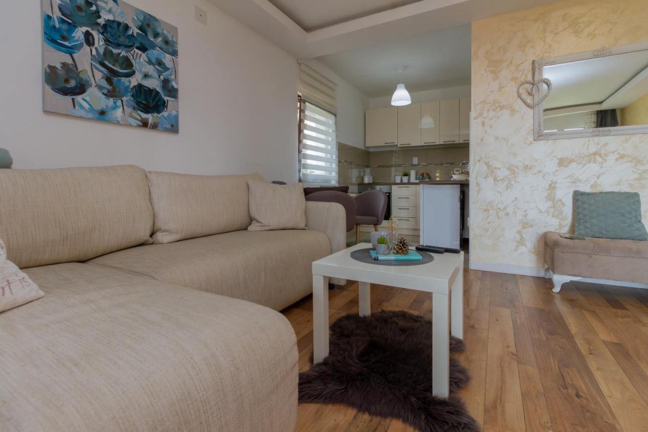 Apartmani 11 Zlatibor Esterno foto